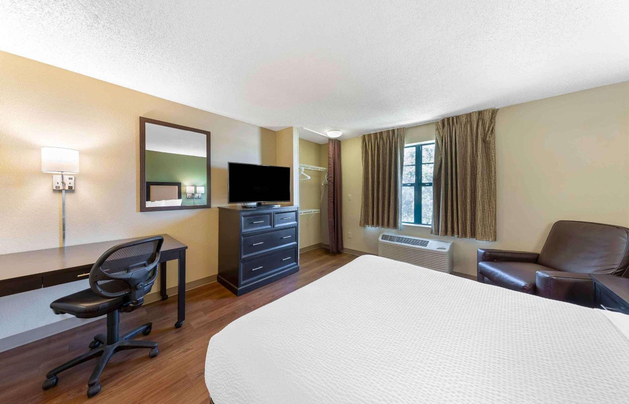 Extended Stay America Suites - Orlando - Orlando Theme Parks - Vineland Rd מראה חיצוני תמונה