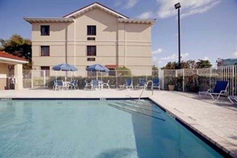 Extended Stay America Suites - Orlando - Orlando Theme Parks - Vineland Rd מראה חיצוני תמונה